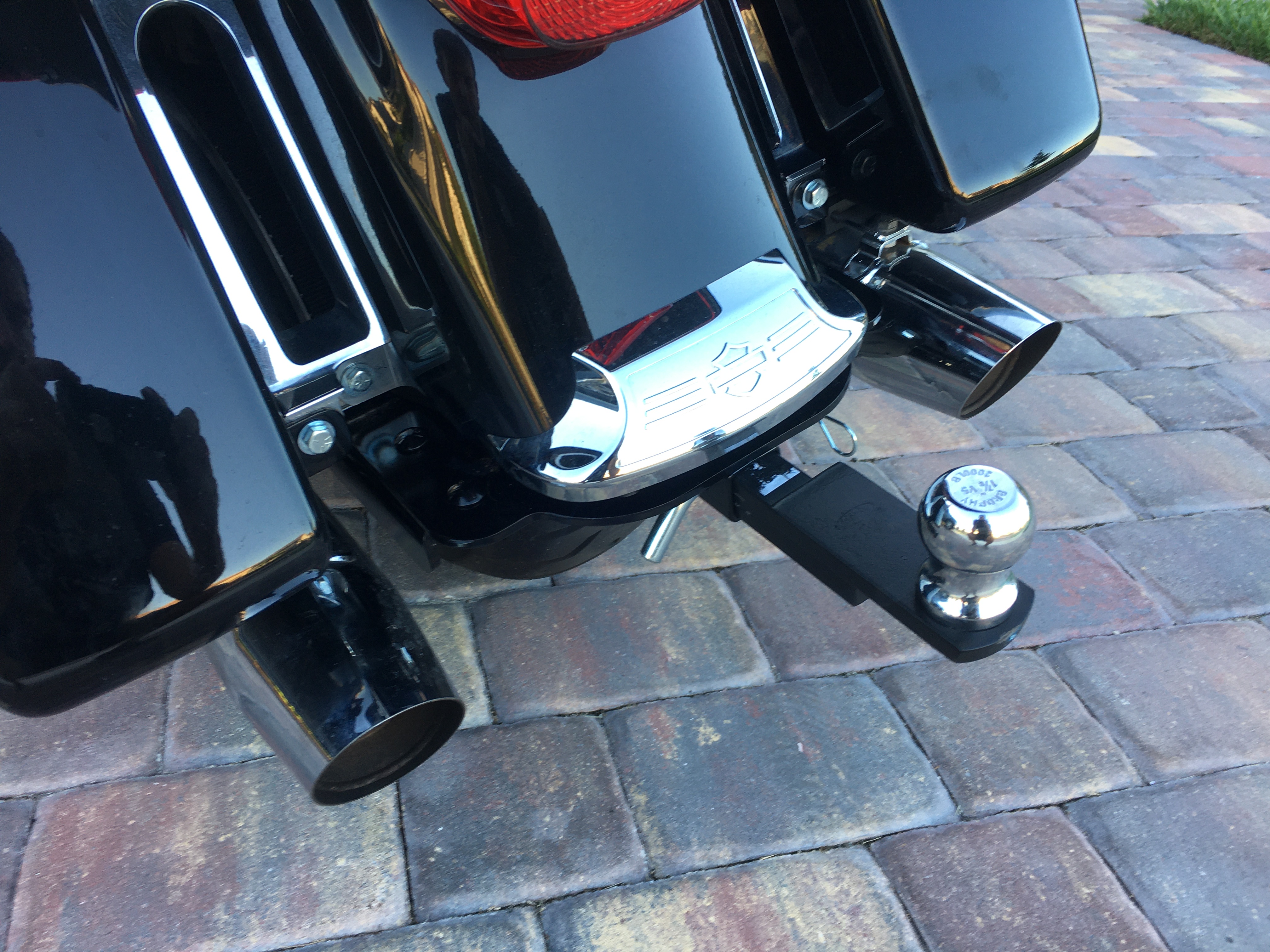 Black Harley Road Glide Hitch 2015 to Present US Hitch