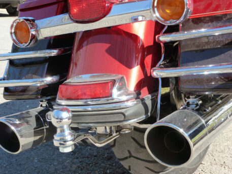 2009 to 2013: Harley Electra Glide Hitch: Chrome - Image 2