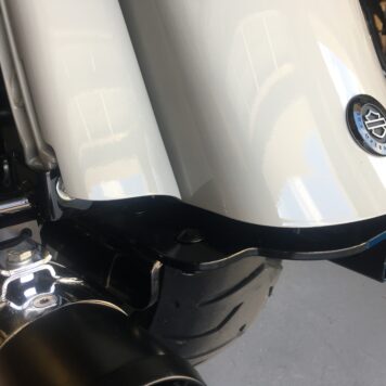 2015 to 2024: Road Glide Ultra Hitch: Black